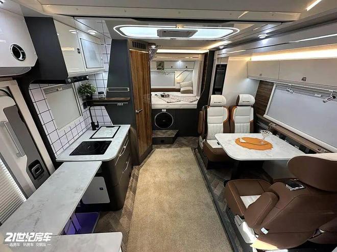 房车：以“无极”之名定义全场景舒适旅居不朽情缘试玩网站北京首钢房车展｜大驰(图5)